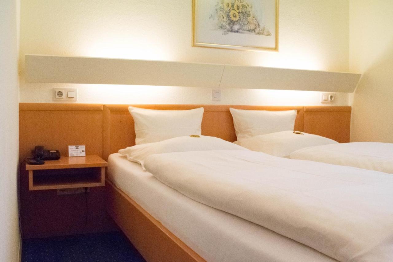 Hotel Postkutsche ドルトムント エクステリア 写真